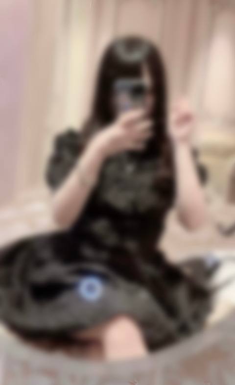 素人中出し　有名コンカフェ嬢　うたはちゃん１８歳