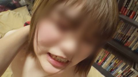 【無修正ｘ個人撮影】ソフレ？**？拒む声がめちゃくちゃキュートなムチムチ*を家に連れ込み、エッチな事をしようとしたら…【＃神待ち掲示板】