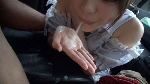 個撮）胸キュン【見つめてピストン】車中フェラ