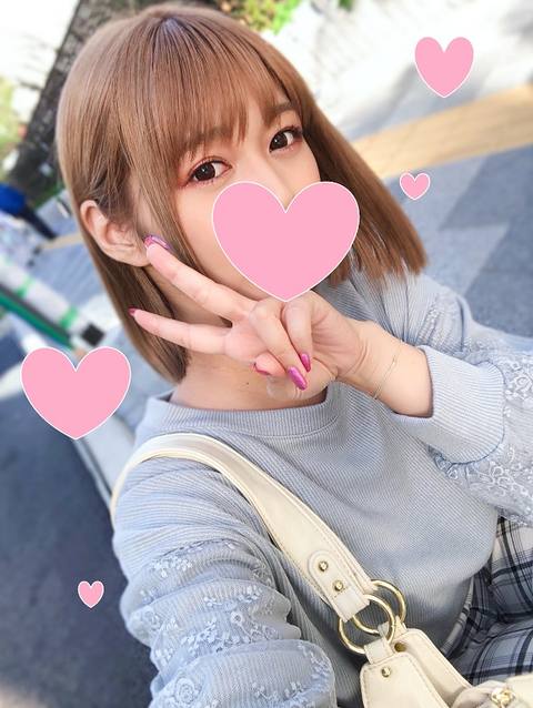 【ペニス漁りの性欲**】３DKで乱交！25歳、24歳、22歳のオマンコいただきました♥朝まで生ハメ中出しパーティ【個人撮影】