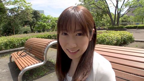 G-AREA「杏*」ちゃんは清楚なイメージの何も知らなそうな美人の演劇学校生