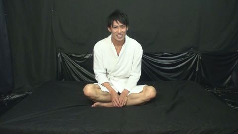 爽やか好青年の綺麗なアナルに中出し決行！