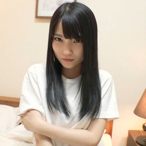 県。律サッカーマネージャー１８才。緊張気味のガリガリボディに生挿入。折れそうな腰を掴んで本気高速ピストン。最奥ゴムなし中出し ※フルHD原版送付