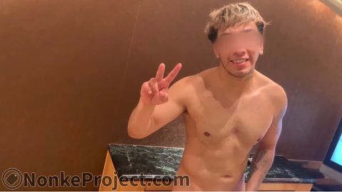 【生交尾】筋肉質イケメンハーフの生ハメ中出しSEX