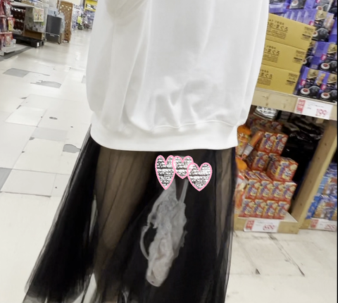 【女装露出】すけすけスカート履いてホームセンター露出！