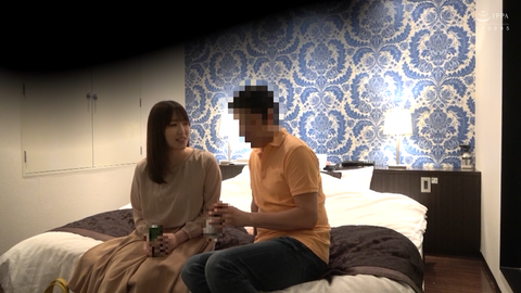 【秘蔵】ラブホ個人撮影その(1)巨乳な人妻の乱れ姿を定点カメラで収めました。【限定セール】