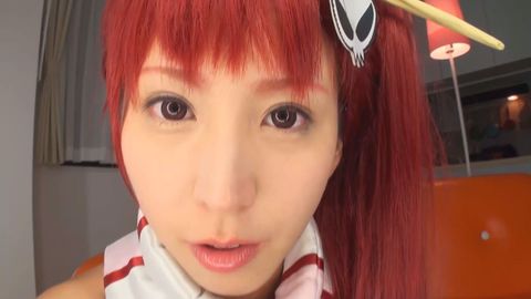 マン毛処理跡が生々しい板野有紀ちゃんのコスプレオナニー