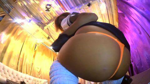 セーラー服!!清純×ギャルダンサーちゃんの、パンチラダンス!!