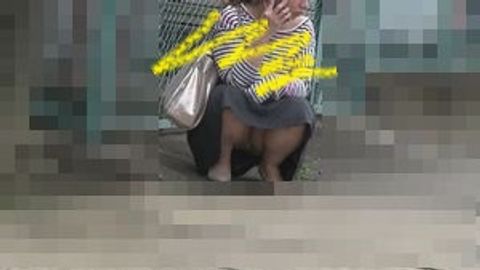 しゃがみパンチラ極上4人セット販売