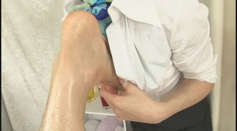 睾丸系メンエスは癒し天国　全てを委ねるフェザータッチで気持ちよくイク　02