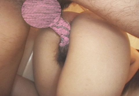 【生ドル・未修正】カラオケで経験少なめ20才に生挿入3連発!!!尻から背中にかけて大量発射!!未公開含むオリジナル版!!