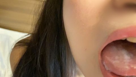 【個撮】22歳モデルは渋谷1◯9店員！神は乳首舐め手コキとアナル舐めとフェラから精*でたんぱく質を摂取！【完全顔出し】