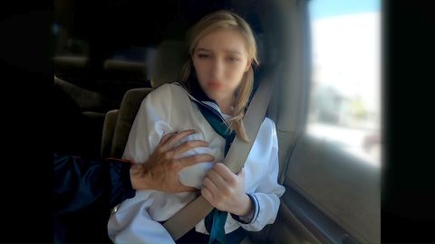 【外国人】金髪に青い目。お人形さんみたいにカワイイ金髪**18歳。乳首はピンクで爆乳です。