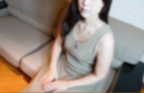 【初出演】エロス全開の渚さん(42歳)　涙流してボロボロになるまで鬼イラマ
