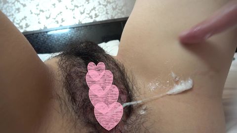☆今度は完全顔出し☆未処理剛毛おま○このスレンダー美ボディ再び☆即濡れキツマンに極太ち○ぽは完全敗北ｗ搾り取られる中出し♪【個人撮影】
