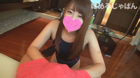 「フェラしてるとこ撮られたいな…」自ら撮影志願してきたS級お*さんが競泳水着姿で極上ちんぽしゃぶりを披露：アパレルショップ店員・あみちゃん(24歳)①