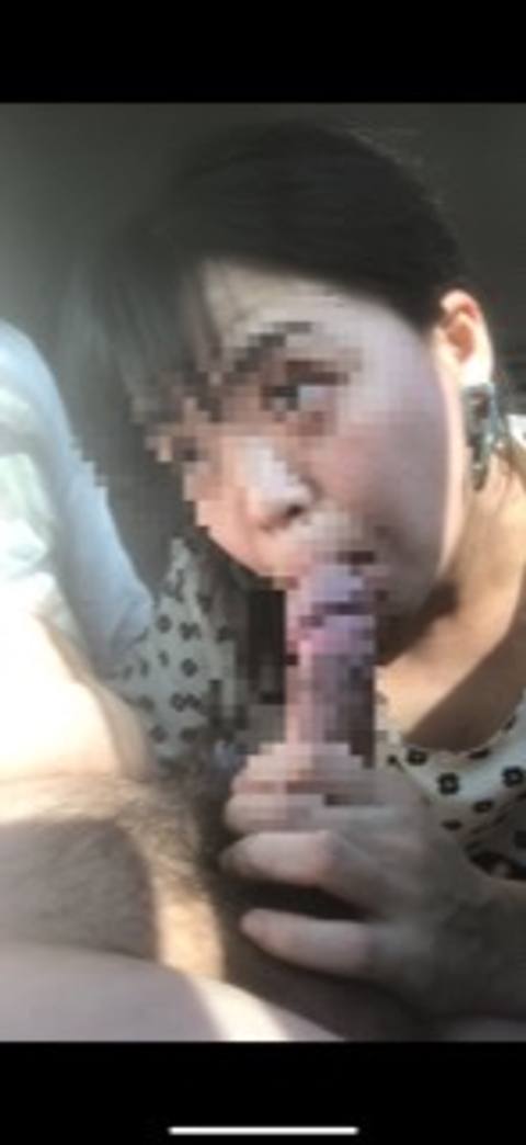 【素人淫乱　寝取られ人妻】車内での長時間フェラチオ　人妻　不倫　寝取られ