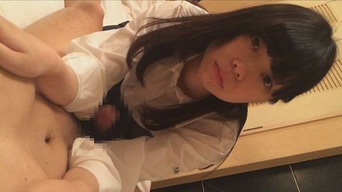 自撮りポルノを送らせる関係のツイッター相互制服*がフェラ