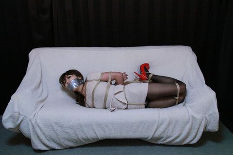 市川彩香 - 襲撃された熟女 - 全篇