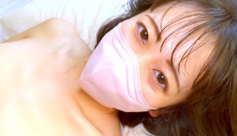 【特級微乳ムスメ】何日も通い詰めてようやく口説き落としたお惣菜屋のお嬢さんは中**肉棒で*宮を震わせ歓喜の声を上げるドスケベちゃんでした