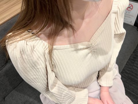 #35 Fカップ巨乳の看護師ありさちゃん。仕事で疲れは溜まってても性欲は底知らず！久しぶりのセックスで感じまくりで中出し懇願。