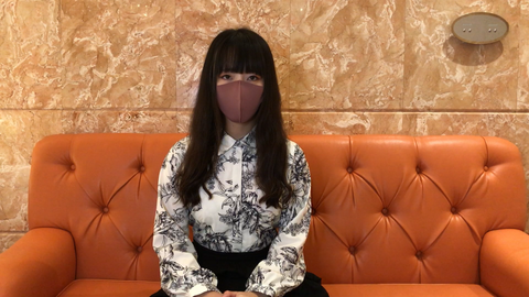 【フェラグルイ】留学経験のある高学歴**。数年ぶりのチ●ポを前に抑えていた性が溢れ出すメス全開フェラ→プチ顔射