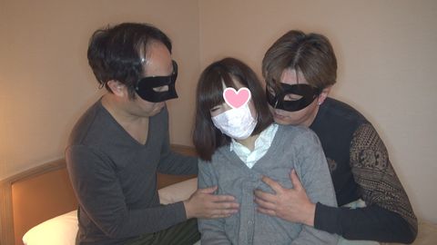 【個人撮影】【出張編】顔出し　素朴な専門生20歳が、初複数プレイｗｗｗ【高画質版有】