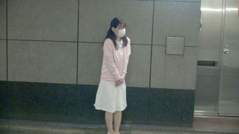 ナンパコNo.28 妊娠発覚してから「性欲がさらに強くなったかも」という人妻は旦那以外の男の生チンで乱れ連続中出しされた！