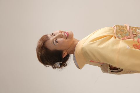 「姫野舞*のフォトグラム」着物姿 1