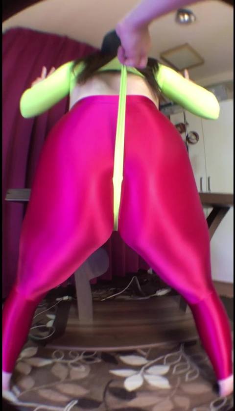 ♡擦り付けオナニー＆ガニ股×ダブルピース×腰ヘコ＝♡チン媚びポーズ♡