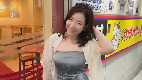 舌にクリトリスを持つ女★ベロでイッちゃうドスケベ美女★突きまくり＆イキまくりの生ハメえっち【４K特典あり】