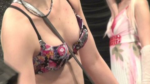 密着不可避！極狭会場ロックダウン27[ｺｯｿﾘライブ淫撮！壇上パンティ]