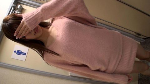 個撮)ヨダレ垂らしてチンポ丸呑み！【絶対エロいお*さん】ねっとり濃厚バキューム＆高速ピストンフェラ