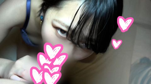 【個人撮影】清楚で真面目そうなお*さん系素人*に一週間溜めた精*中出しでぶち込みセックス！即尺も！スレンダーできれいな形のおっぱいとバイブオナニーが見どころです♥