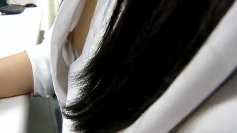 ＯＬさんの無防備なブラウスの隙間からこぼれたコリコリ乳首**　12　SNS-632
