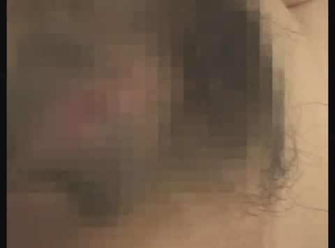投稿された自画撮りオナニー　見せつけ変態女のまんこ晒し　03