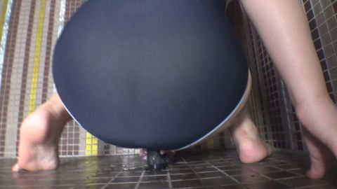 【僕のオカズ用オナニーを勝手に公開します】＜まだ発育途中のＬｏｌｉ美**(18)＞M字開脚ポーズでスク水ディルドオナニーさせちゃいました！極太いのがズボズボ！！