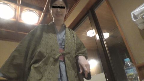 【温泉旅・露天風呂フェラ】＜地上波有名番組出演★タレント出身 ＞チンポ大好きジュボジュボしゃぶりまくりで口内発射！[特典付き]