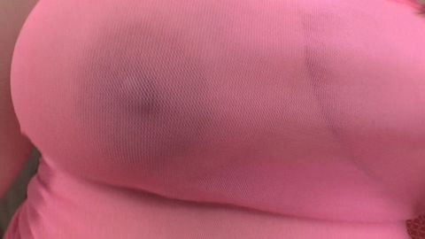 【勝手に生ハメ】＜推定Ｈカップの爆乳*＞スケスケボディコン着たままオナニーさせてら興奮してオマンコ***チンポぶち込んだら以外にもアヘ顔でした