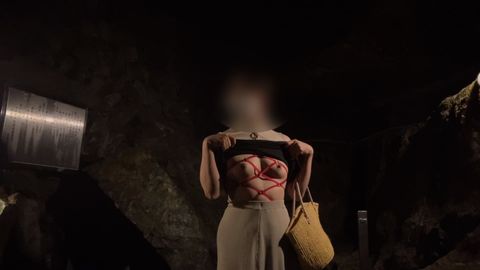野外 de おっぱいチャレンジ　シリーズ① ～鍾乳洞・スケルトン観覧車にて～