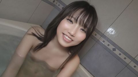 王道美**とスク水いちゃ生中っ「今日は沢山いちゃいちゃしようね」ざーめん****大満足
