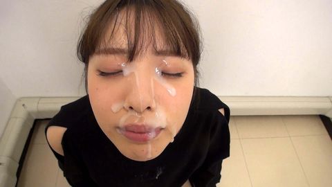 個撮)【おねだり顔射⑤】ゆるふわ系**！【バキュームフェラ顔＆丸呑みピストン】ナチュラルな優しいお顔に濃厚ザーメン****！