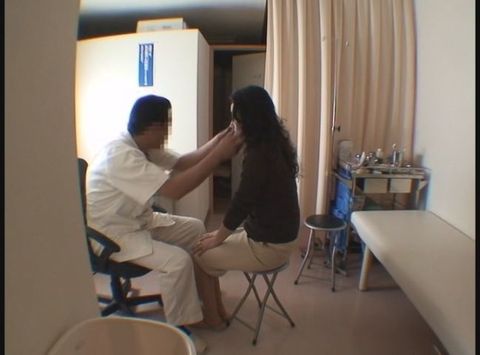 5人の女が内科で***される極悪映像入手　その手口も悪徳極まりない鬼畜医師