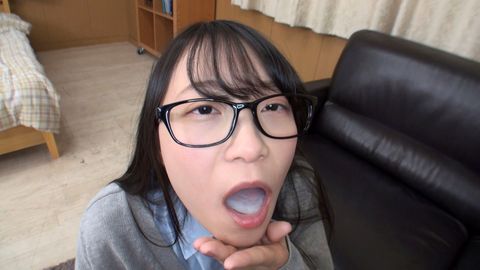 地味メガネむっつり**美大生AV志願！恥ずかしい姿にされて言葉責めされる事を妄想して、毎日3回オナニーする変態羞恥願望*