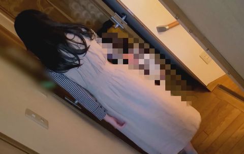 【個人】自宅で*さんを寝かしつけて、、、旦那以外の経験がないHカップ妻はム.スメを起こさぬよう声を抑える。