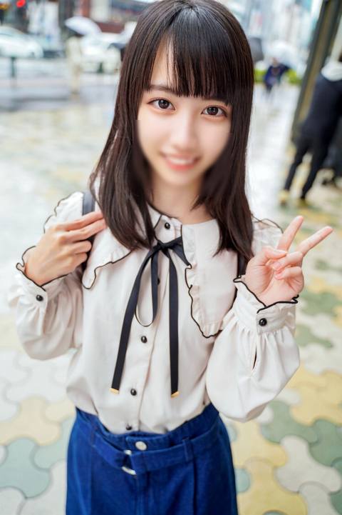 顔出し！素人**大生 えるちゃん20歳 **大生に見えないかわいい系ガールと原宿デート！アバラが浮き出る程の繊細な体をガンガン攻めて気持ち良すぎて大量中出し！！