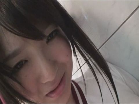 迫ってくるKISS-2