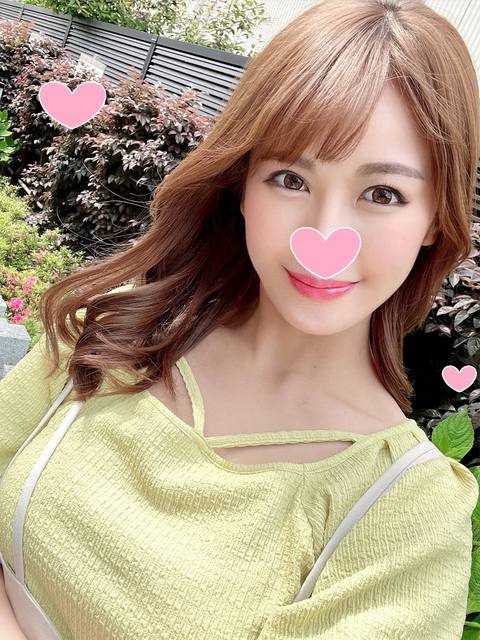 今だけ激安【夢の３**☆】実在した！SEX大好きエロ美女３**と個人撮影成功！！３**同時フェラぼっ発！ハメたらイキまくる全裸女神メガネ次女のおまんこアホになるまで中出し種付けＳP☆【おまけ