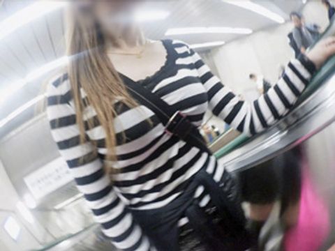 乳揺れ-07　パイスラ*の怒張おっぱい