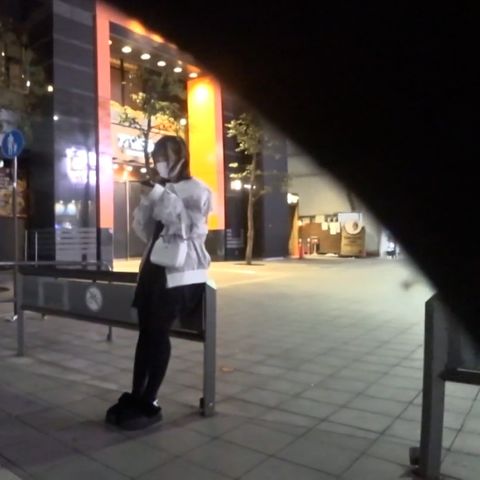 【⚠️夜中横取り.ラ.チ⚠️/18歳】p p 活中の地雷系東横ジ.ョ.シ。ツレ サリ野外複.数無限ハメ大量中出し映像。【****】※特典